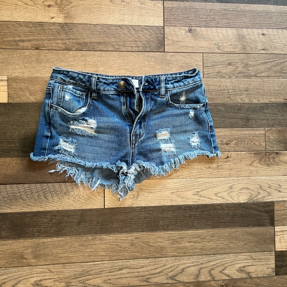PacSun Jean shorts EUC - Picture 1 of 3